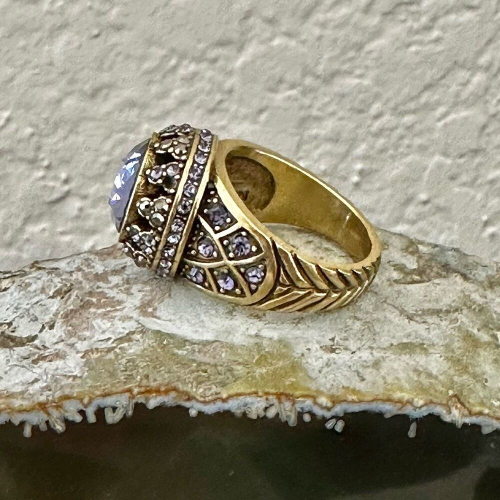 Heidi Daus Lavender Crystal Statement Ring - Picture 5 of 13
